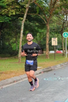 Runner Photo 5676752
