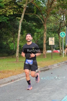 Runner Photo 5676763