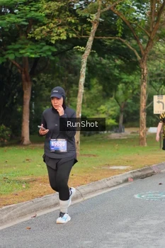 Runner Photo 5676765