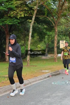 Runner Photo 5676766