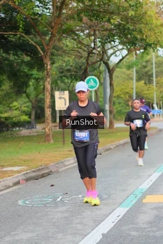 Runner Photo 5676780