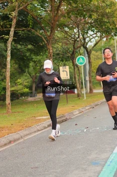 Runner Photo 5676791
