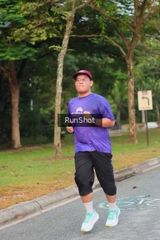 Runner Photo 5676806