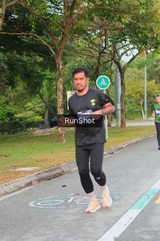 Runner Photo 5676809