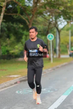 Runner Photo 5676812
