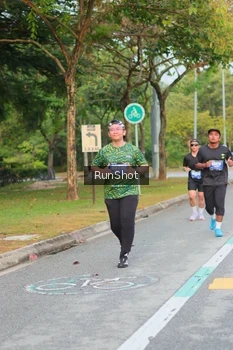 Runner Photo 5676818