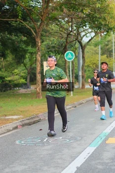 Runner Photo 5676822