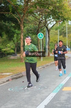 Runner Photo 5676823
