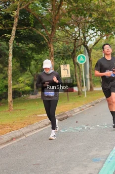 Runner Photo 5676824