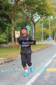 Runner Photo 5676831