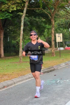 Runner Photo 5676841