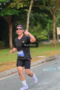 Runner Photo 5676842