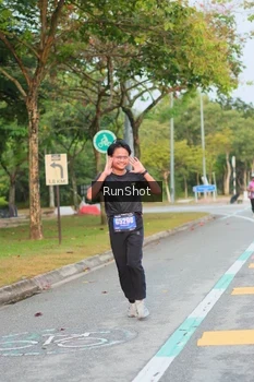 Runner Photo 5676855