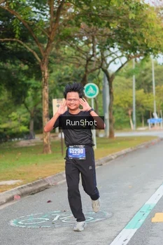 Runner Photo 5676860