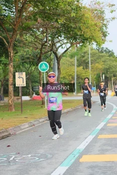 Runner Photo 5676863