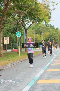Runner Photo 5676870