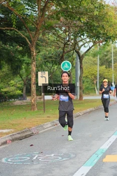 Runner Photo 5676878
