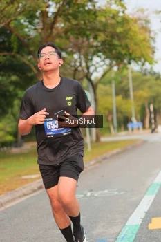 Runner Photo 5676879