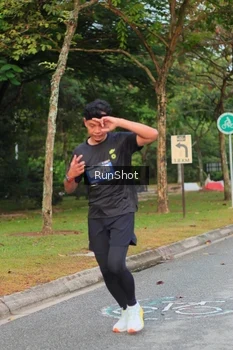 Runner Photo 5676888