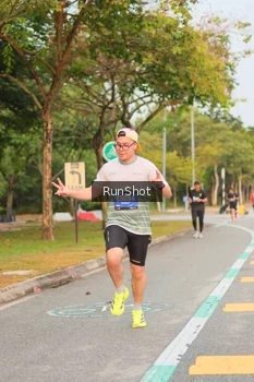 Runner Photo 5676893