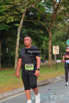 Runner Photo 5676894