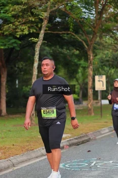 Runner Photo 5676899