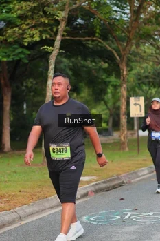 Runner Photo 5676900