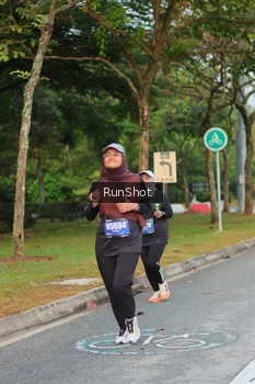 Runner Photo 5676906