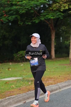 Runner Photo 5676913
