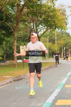 Runner Photo 5676914
