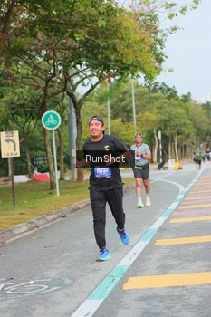 Runner Photo 5676930
