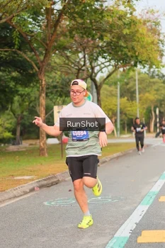 Runner Photo 5676936