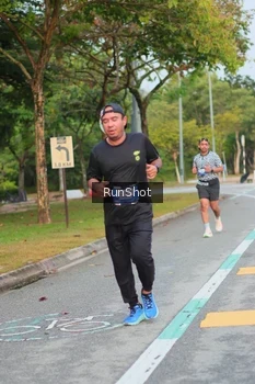 Runner Photo 5676938