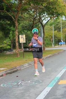 Runner Photo 5676947