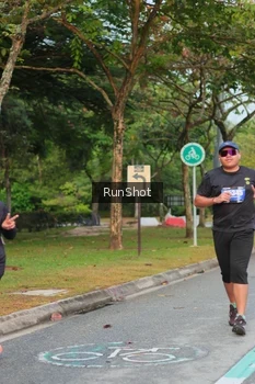 Runner Photo 5676951