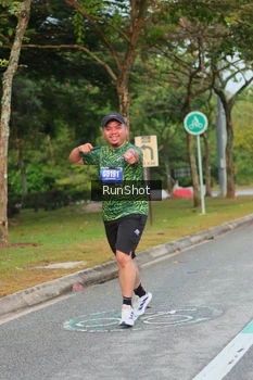 Runner Photo 5676956