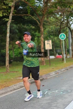 Runner Photo 5676964