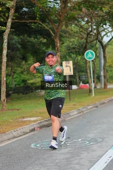 Runner Photo 5676969