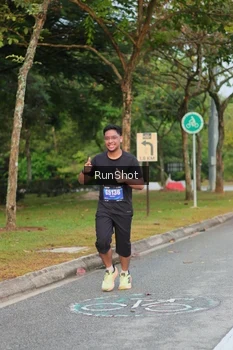 Runner Photo 5676976