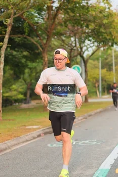 Runner Photo 5676979