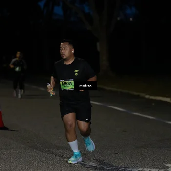 Runner Photo 5676992