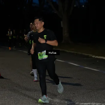 Runner Photo 5677001