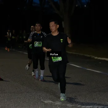 Runner Photo 5677002