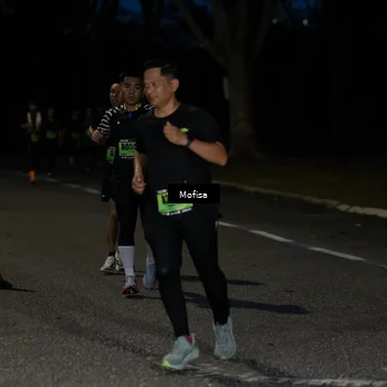 Runner Photo 5677003