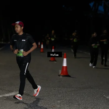 Runner Photo 5677046