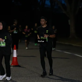 Runner Photo 5677052