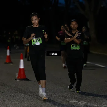 Runner Photo 5677065