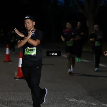 Runner Photo 5677069