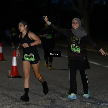 Runner Photo 5677075