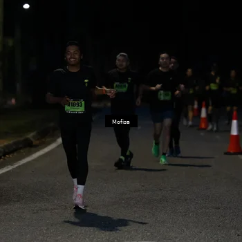 Runner Photo 5677095